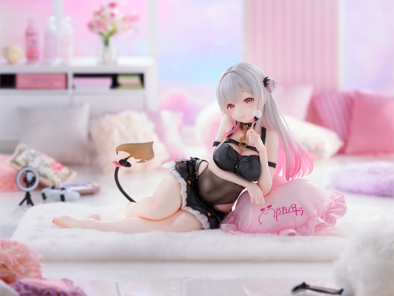 周防パトラ ゲーミング服VER 1/6スケールフィギュア』フリューの