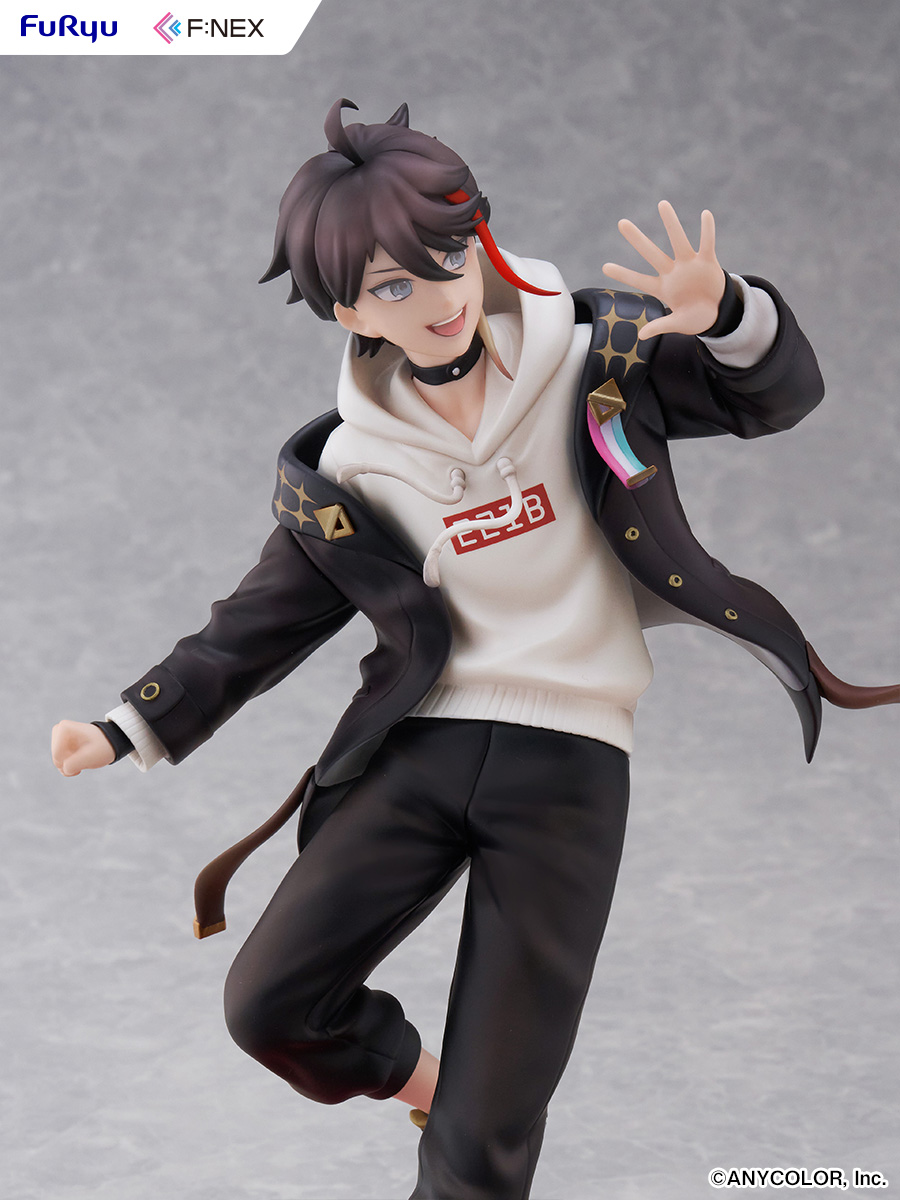 三枝明那 1/7スケールフィギュア