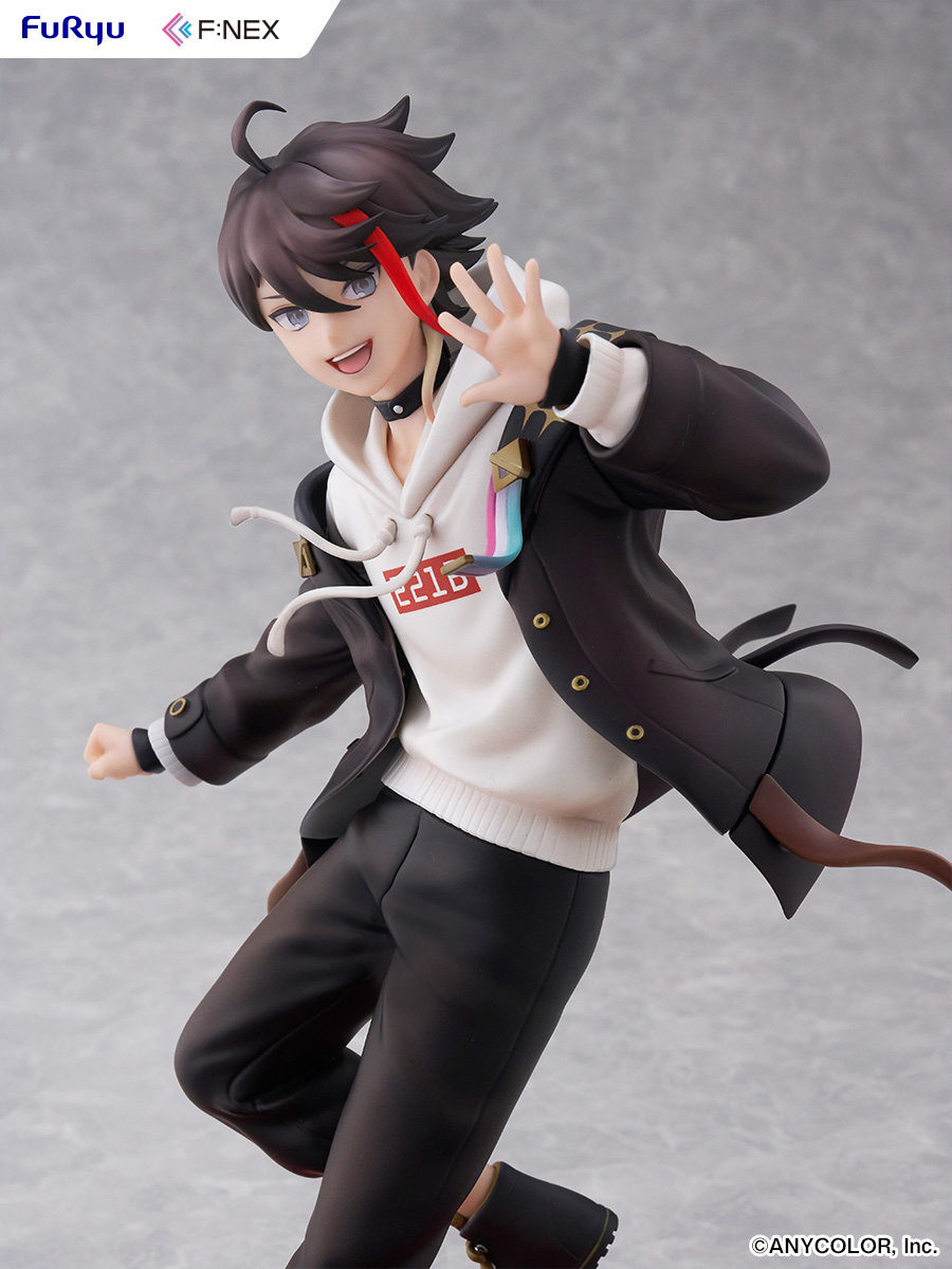 三枝明那 1/7スケールフィギュア